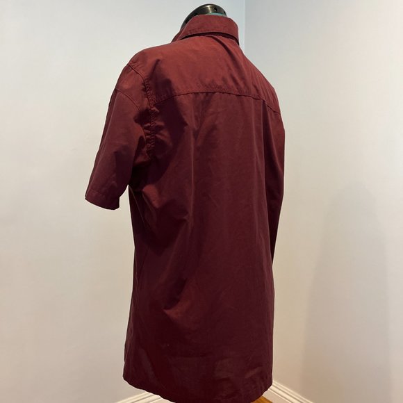 KUHL Men's Polyestor Short Sleeve Button Up - Picture 2 of 3